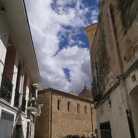 לינה וארוחת בוקר Planet