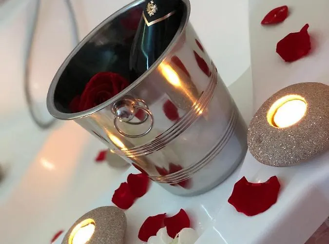 Planet Couette-café 3*